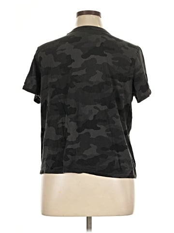 Old Navy Active T-Shirt (view 2)