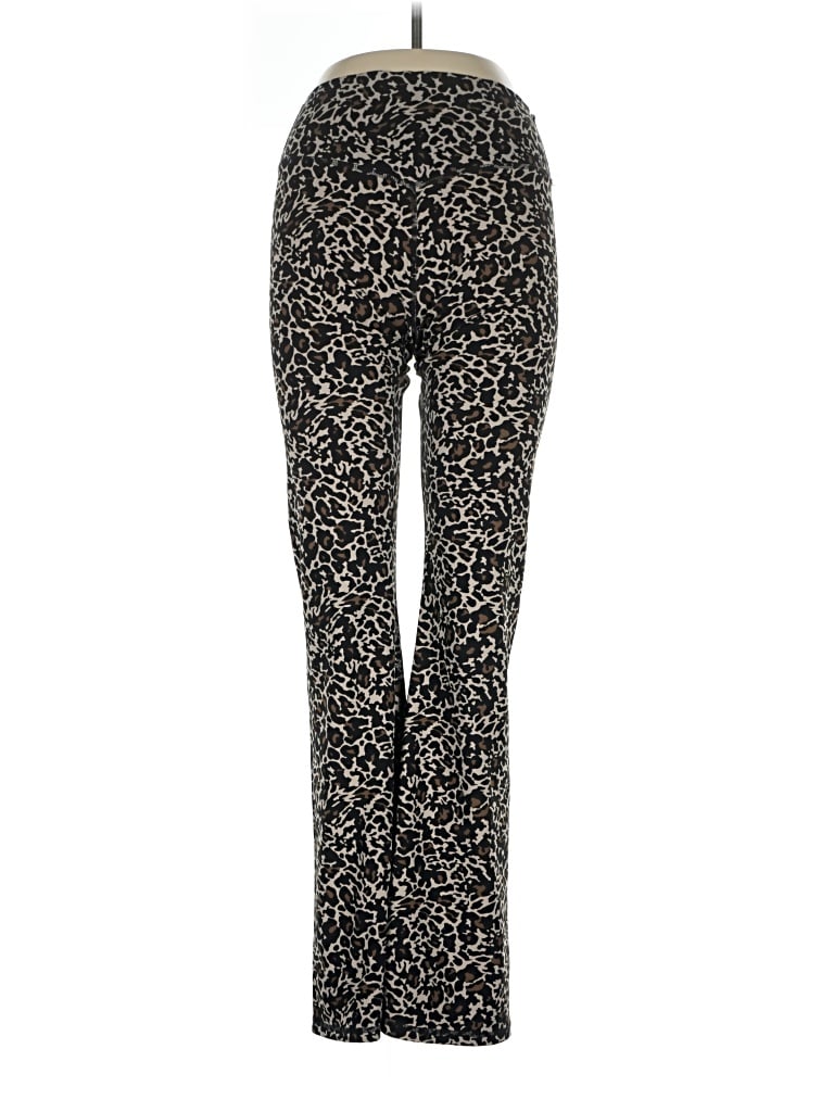 Pre-owned Fabletics Casual Pants In Black