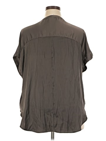 Old Navy Short Sleeve Blouse (view 2)