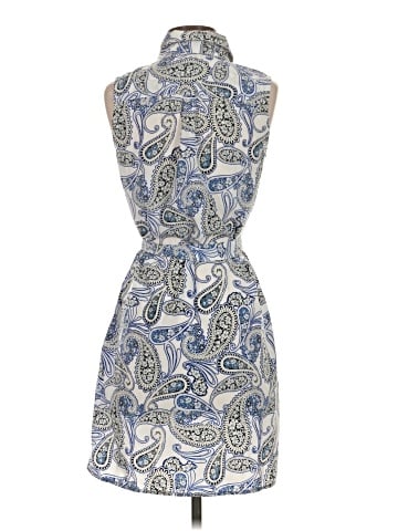 Banana Republic Factory Store Casual Dress (view 2)