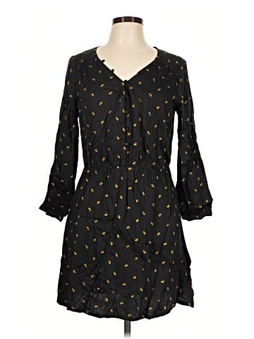 Knot Sisters Casual Dress (view 1)