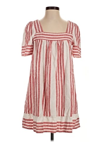 Old Navy Casual Dress (view 1)