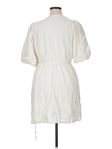 Old Navy Casual Dress (view 2)