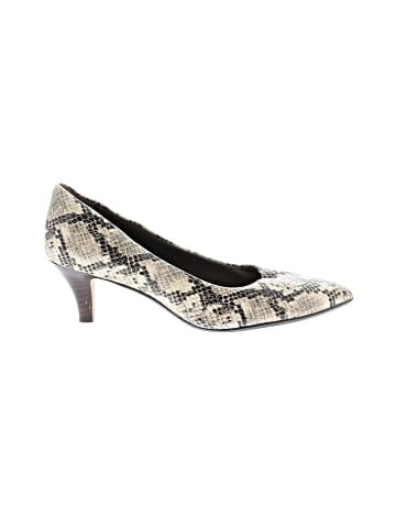 Clarks Heels (view 1)