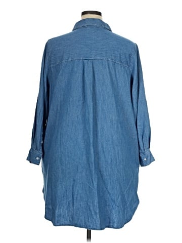 Old Navy 3/4 Sleeve Button-Down Shirt (view 2)