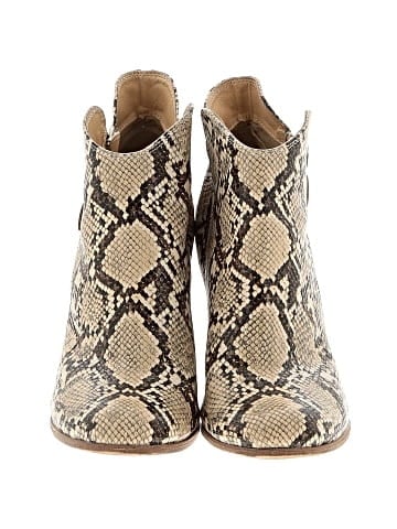 MICHAEL Michael Kors Ankle Boots (view 2)