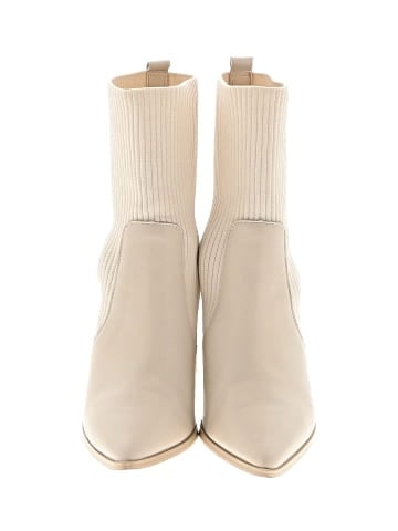 Steve Madden Ankle Boots (view 2)