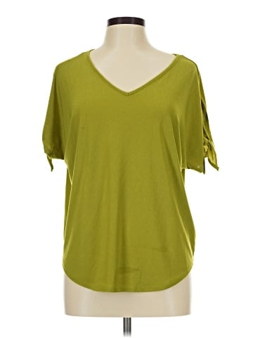 Love Scarlett Short Sleeve T-Shirt (view 1)