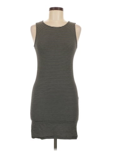 Forever 21 Casual Dress (view 1)