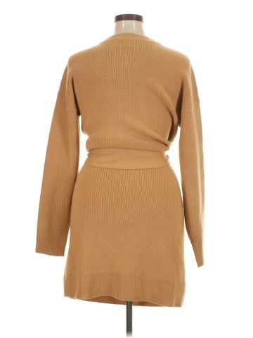 Charles Henry Casual Dress (view 2)