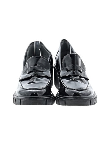 Crown Vintage Flats (view 2)