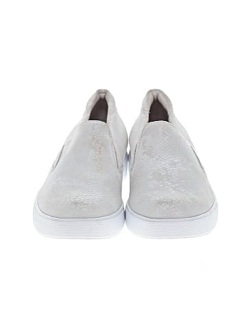 Munro American Sneakers (view 2)