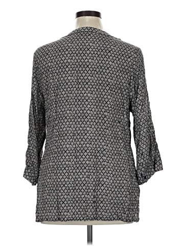 Anne Carson 3/4 Sleeve Blouse (view 2)