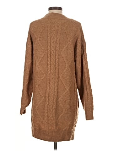 Francesca's Pullover Sweater (view 2)