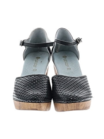 Eric Michael Heels (view 2)