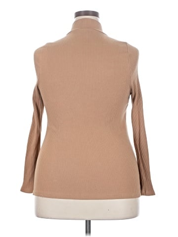 City Chic Long Sleeve Top (view 2)
