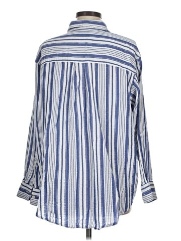 Gap Long Sleeve Button-Down Shirt (view 2)