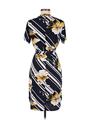 En Focus Studio Casual Dress (view 2)
