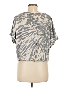 American Eagle Outfitters Short Sleeve T-Shirt (view 2)