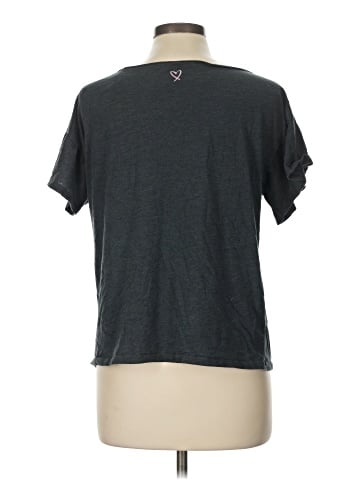 Victoria's Secret Short Sleeve T-Shirt (view 2)