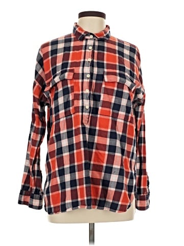 Old Navy Long Sleeve Button-Down Shirt (view 1)