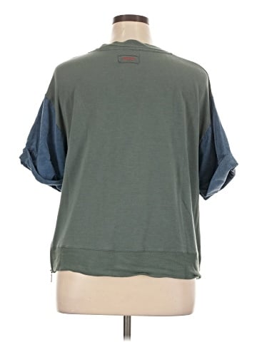 Peace Love World Short Sleeve Top (view 2)