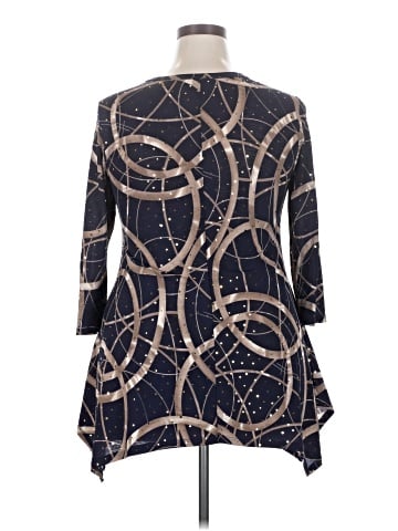 Jostar 3/4 Sleeve Blouse (view 2)