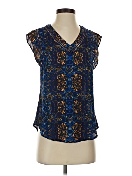 41 Hawthorn Sleeveless Blouse