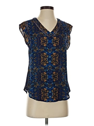 41Hawthorn Sleeveless Blouse (view 1)