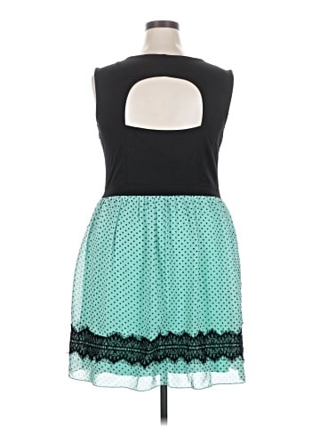 En Focus Casual Dress (view 2)