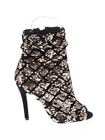 Qupid Ankle Boots (view 1)