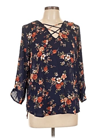 Sweet Rain 3/4 Sleeve Blouse (view 1)
