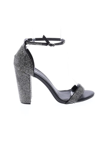 Qupid Sandals (view 1)