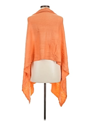 Coco + Carmen Poncho (view 2)