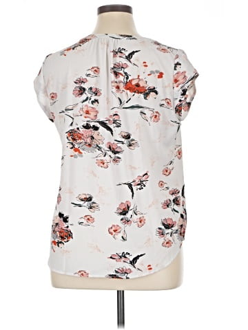 Fun2Fun Short Sleeve Blouse (view 2)