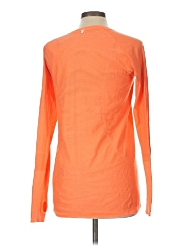 Lululemon Athletica Long Sleeve T-Shirt (view 2)
