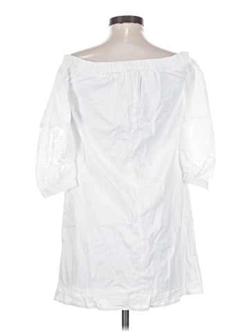 Charlotte Russe 3/4 Sleeve Top (view 2)