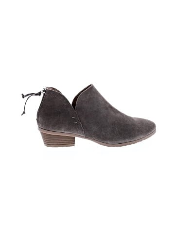 Kenneth Cole REACTION Ankle Boots (view 1)