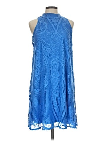 Xhilaration Cocktail Dress (view 1)