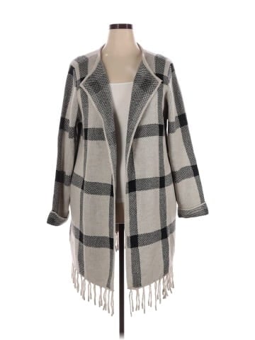 Adrienne Vittadini Poncho (view 1)