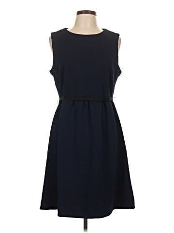 Daisy Fuentes Casual Dress (view 1)
