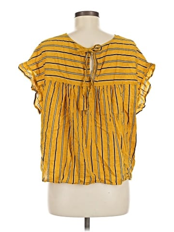 Hem & Thread Short Sleeve Blouse (view 2)