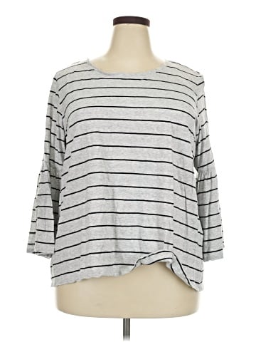TWO by Vince Camuto 3/4 Sleeve Top (view 1)