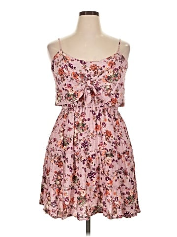 Eyeshadow Casual Dress (view 1)