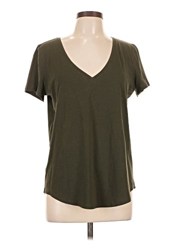 Lululemon Athletica Short Sleeve T-Shirt (view 1)