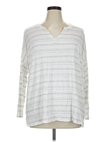 CAbi Long Sleeve Top (view 1)