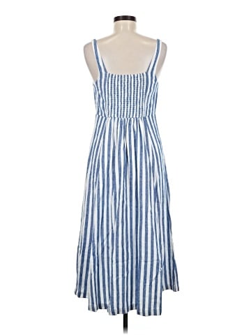Old Navy Casual Dress (view 2)
