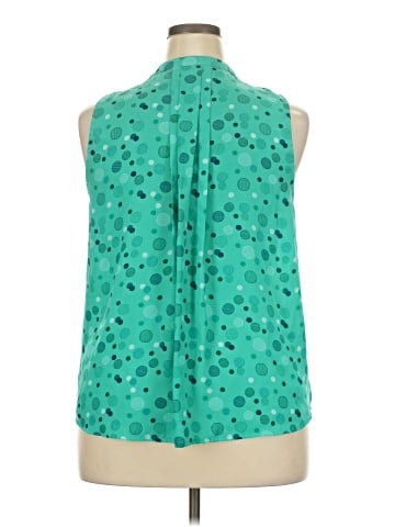 41Hawthorn Sleeveless Blouse (view 2)