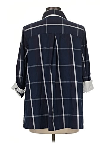 Sara Campbell 3/4 Sleeve Button-Down Shirt (view 2)