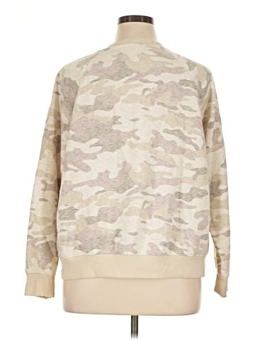 Old Navy Pullover Sweater (view 2)